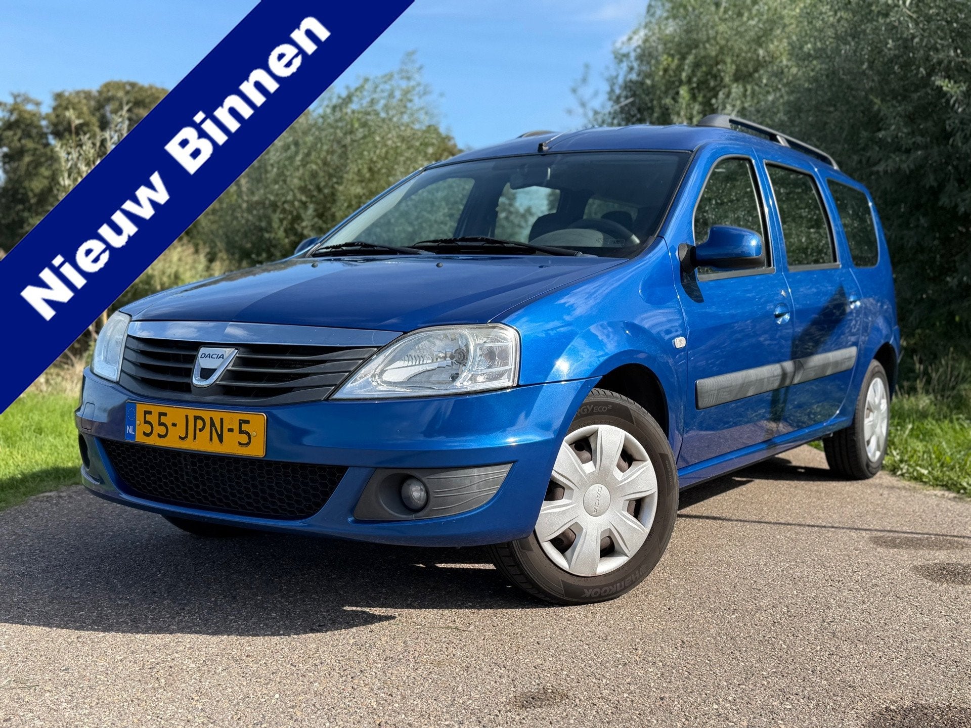 Dacia Logan MCV 1.6-16V Lauréate / Airco / Radio-CD Speler, Auto's, Stof, Gebruikt, Zwart, 4 cilinders