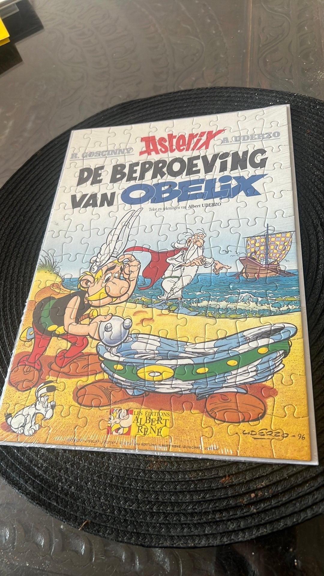 Hebbedingetje / nieuw in seal / Asterix, Boeken, Eén stripboek, Ophalen of Verzenden, Nieuw
