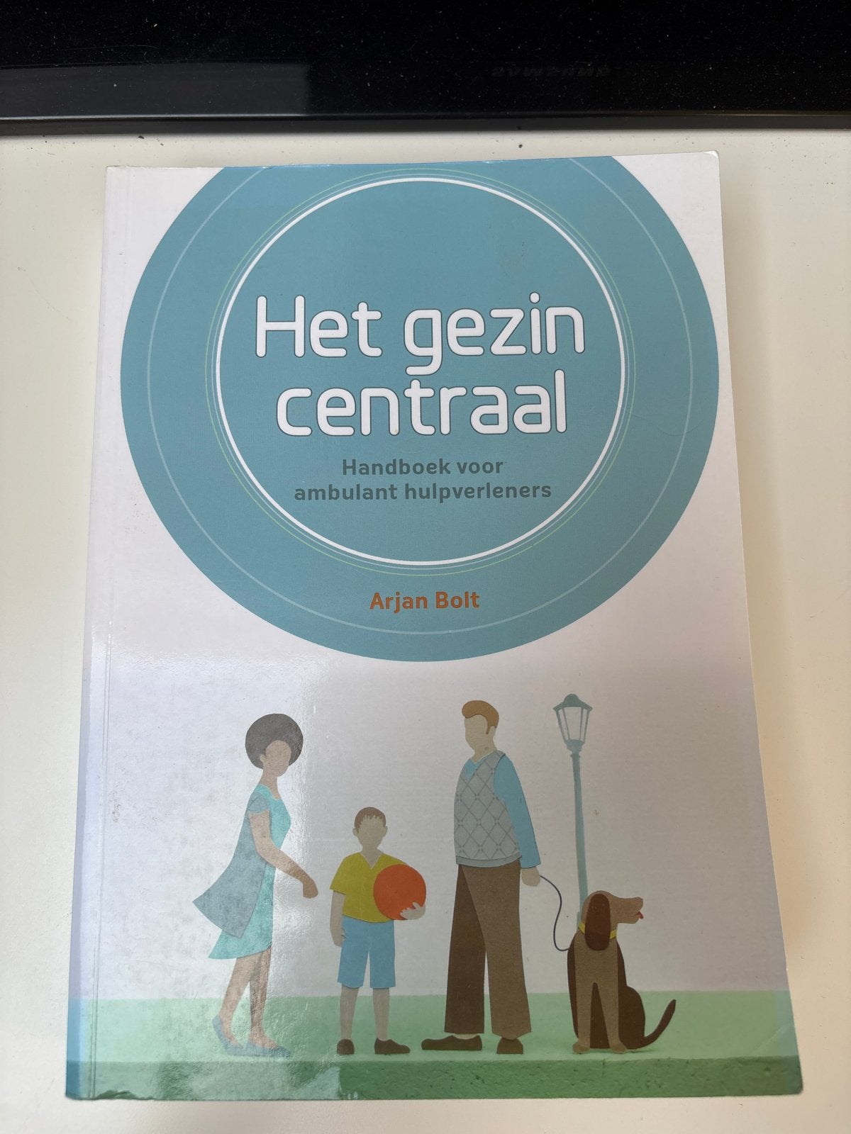Het gezin centraal - Handboek voor ambulant hulpverleners, Ophalen of Verzenden, Gamma, Zo goed als nieuw, HBO