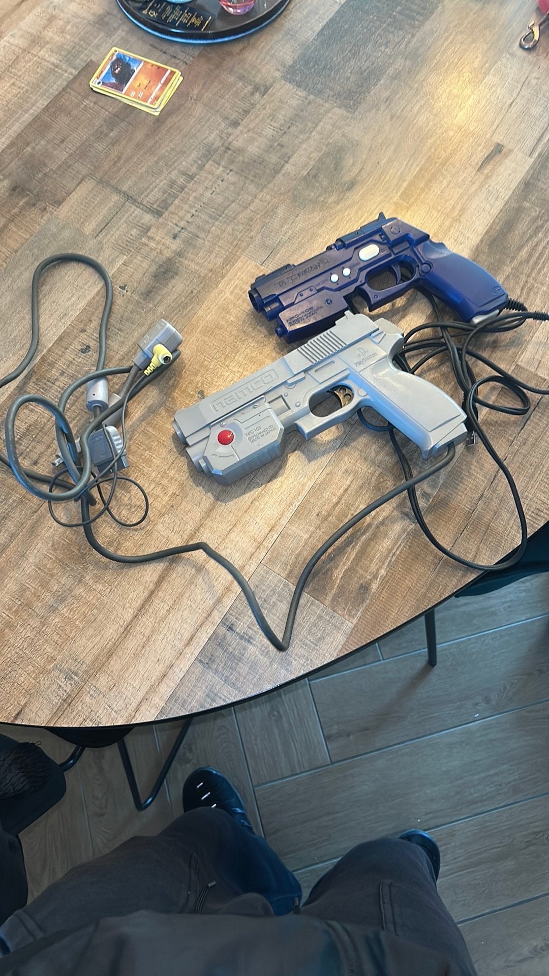 Namco GunCon & Namco G-Con 2, Ophalen of Verzenden, Zo goed als nieuw, Met 1 controller