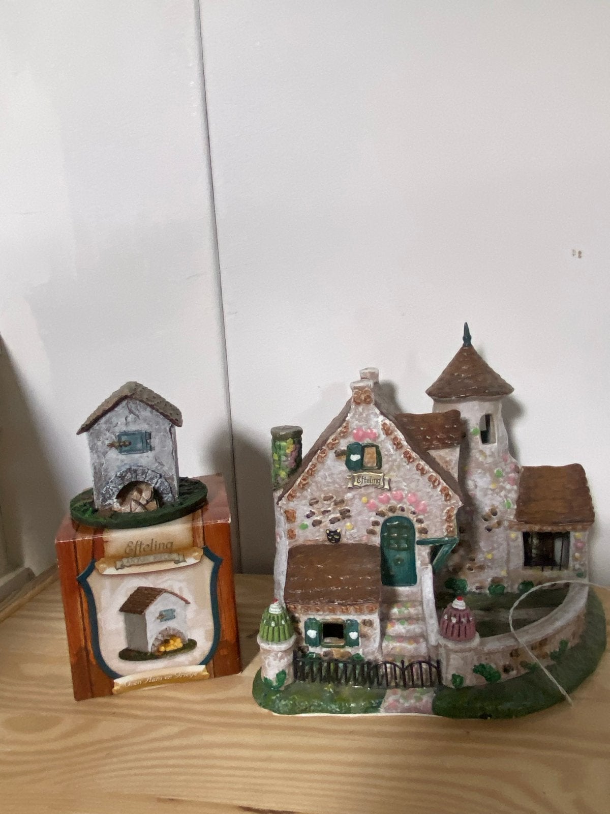 Efteling Hans en Grietje huisje - Luville met oven, Ophalen of Verzenden, Zo goed als nieuw, Beeldje of Poppetje