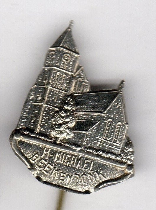 Speldje HEILIGE MICHAEL KERK BEEK EN DONK (A2), Verzamelen, Speldjes, Pins en Buttons, Ophalen of Verzenden, Gebruikt, Overige onderwerpen
