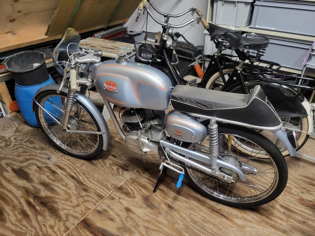 Mondial en malanca testarossa benelli, Fietsen en Brommers, Brommers | Oldtimers, Overige merken, Ophalen