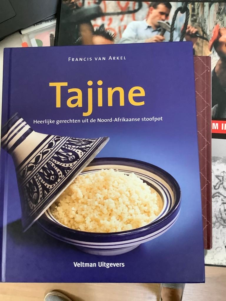 Tajine: Heerlijke gerechten uit de Noord-Afrikaanse stoofpot, Hoofdgerechten, Midden-Oosten en Marokko, Vegetarisch, Nieuw