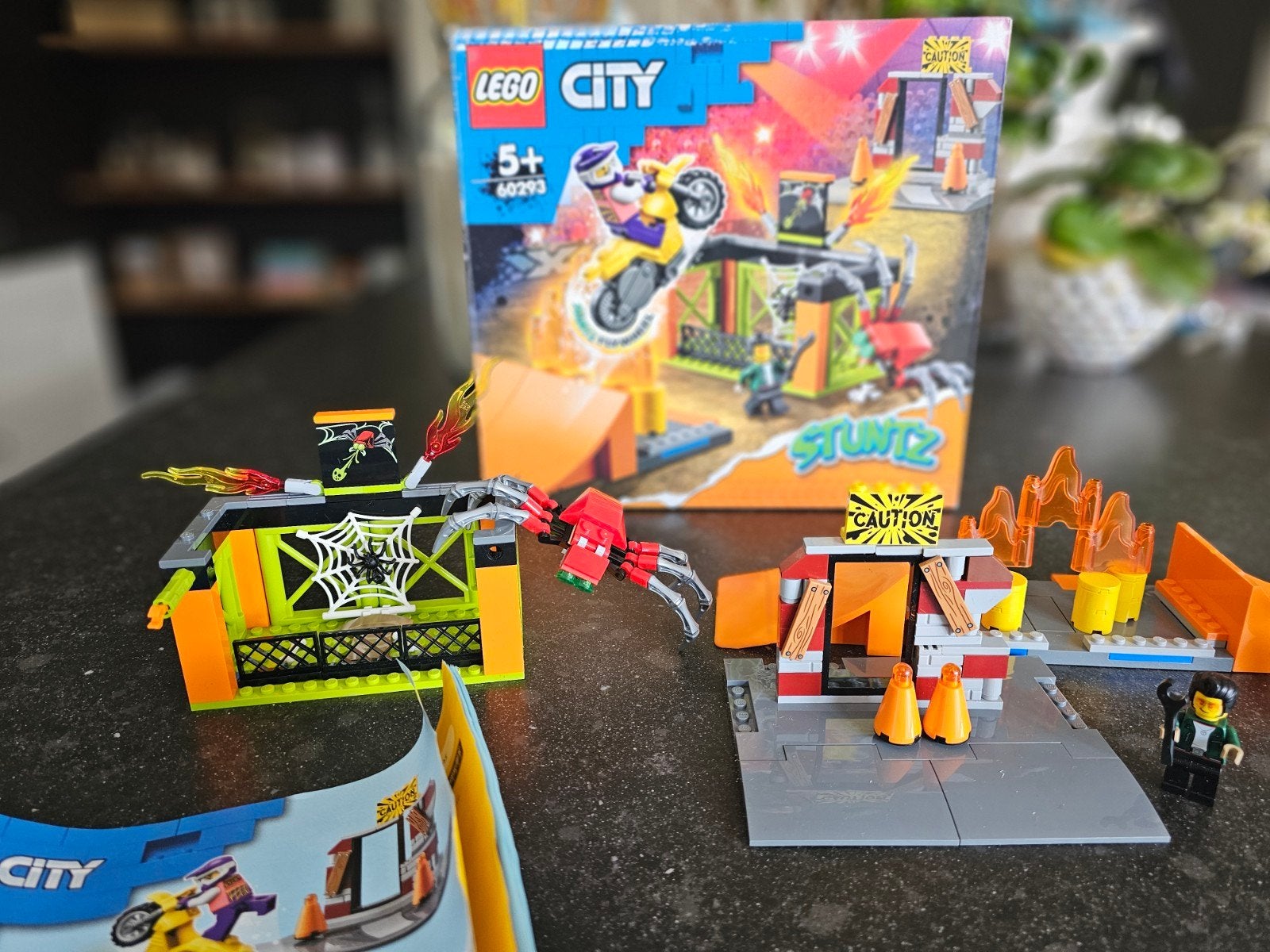 Lego City Stuntz 60293 Stuntpark, Ophalen of Verzenden, Zo goed als nieuw