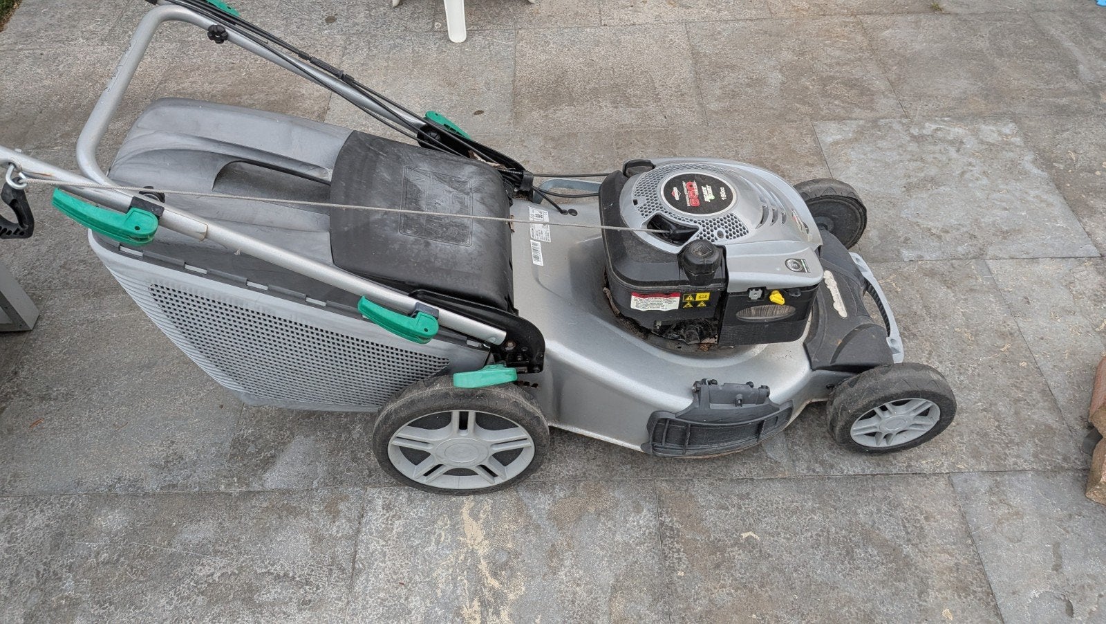 Briggs & Stratton Grasmaaier - Zo goed als nieuw, Tuin en Terras, Grasmaaiers, Zo goed als nieuw, Benzine-grasmaaier, 40 t/m 49 cm