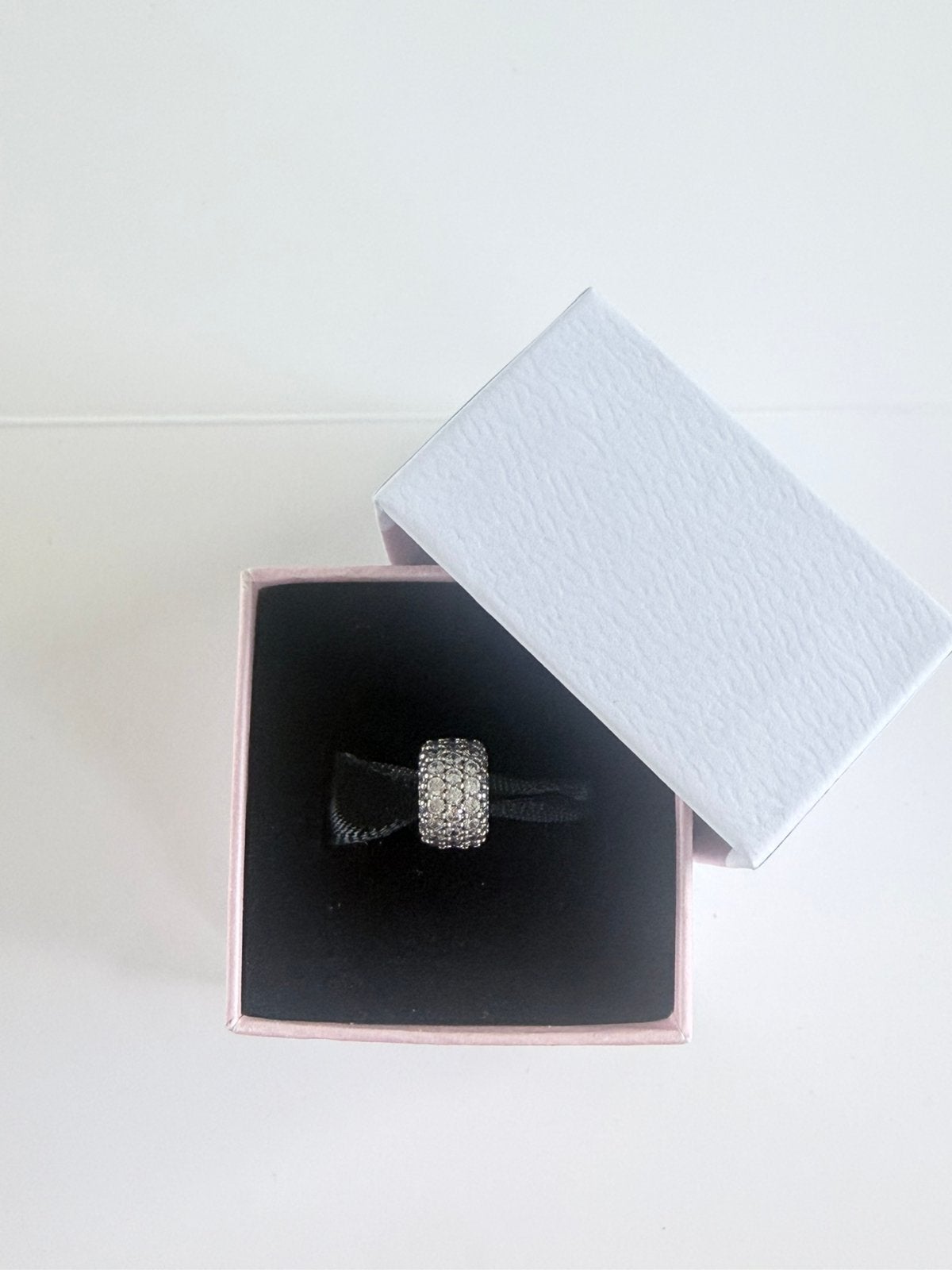 Pandora pave bedel, Ophalen of Verzenden, Zo goed als nieuw, Zilver, Pandora