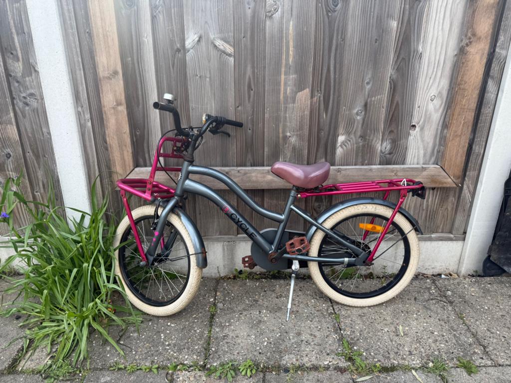 Meisjes fiets, Ophalen of Verzenden, Zo goed als nieuw, 18 inch