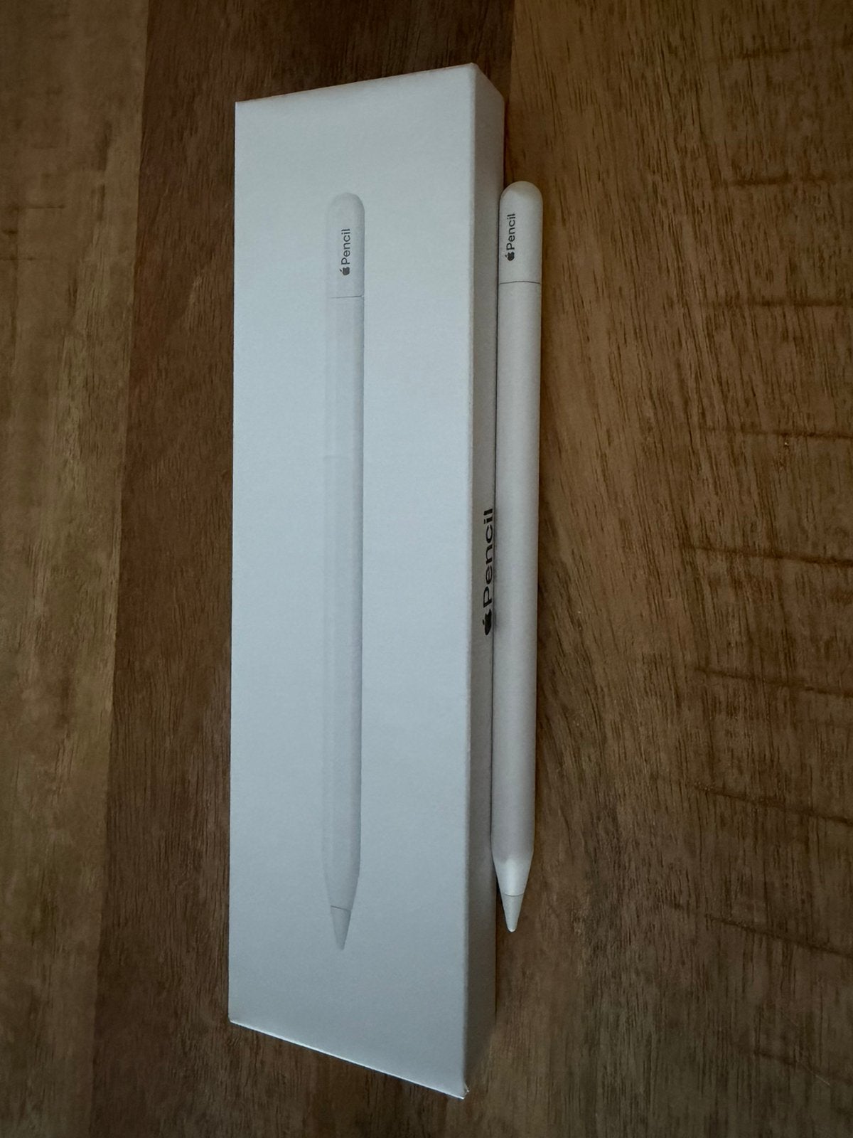 Apple pencil, Computers en Software, Apple iPads, Ophalen, Overige modellen, Wit, Zo goed als nieuw