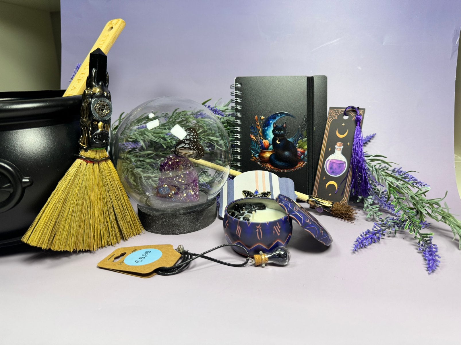 Dark Academia Witch Gift Set • Faux Taxidermy Butterfly, Verzenden, Mineraal