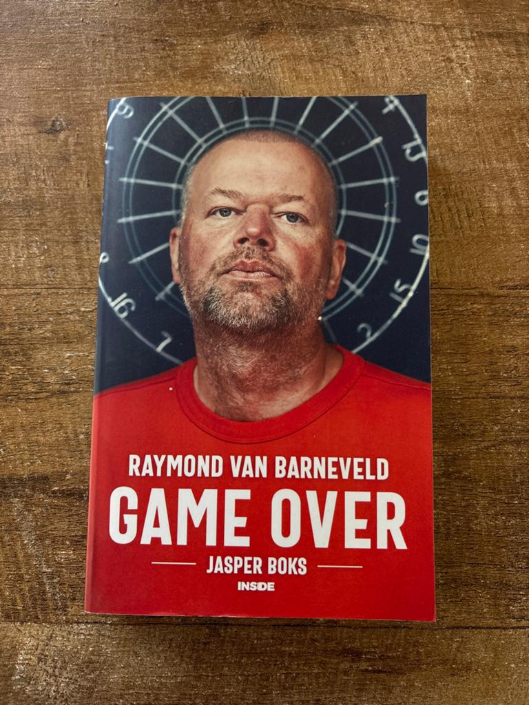 Raymond van Barneveld - Game Over - Boek, Ophalen of Verzenden, Zo goed als nieuw, Overige sporten