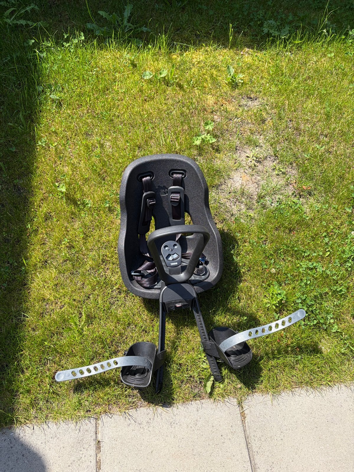 Thule Yepp Nexxt 2 Mini - Voorzitje, Ophalen, Zo goed als nieuw, Voorzitje, Voetsteuntjes