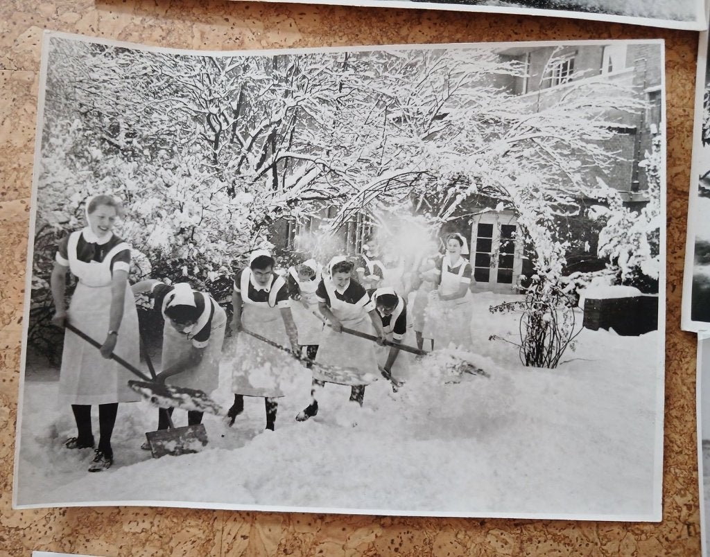 partij persfoto's sneeuw ijs koude winter..., 1960 tot 1980, Gebruikt, Verzenden, Foto