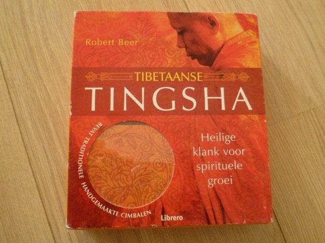 Robert Beer - Tibetaanse Tingsha Boek + Tingsha's, Verzenden, Zo goed als nieuw, Overige onderwerpen, Achtergrond en Informatie