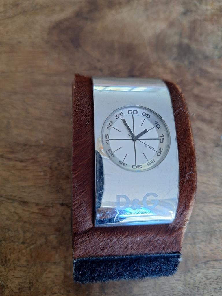 D&G Dolce & Gabbana horloge met bonten band, Sieraden, Tassen en Uiterlijk, Horloges | Dames, Ophalen of Verzenden