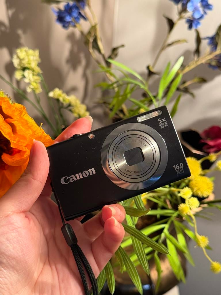 Canon PowerShot A2300 HD - Compact Camera / met Nieuwe Lader, Audio, Tv en Foto, Fotocamera's Digitaal, Gebruikt, Canon, Compact