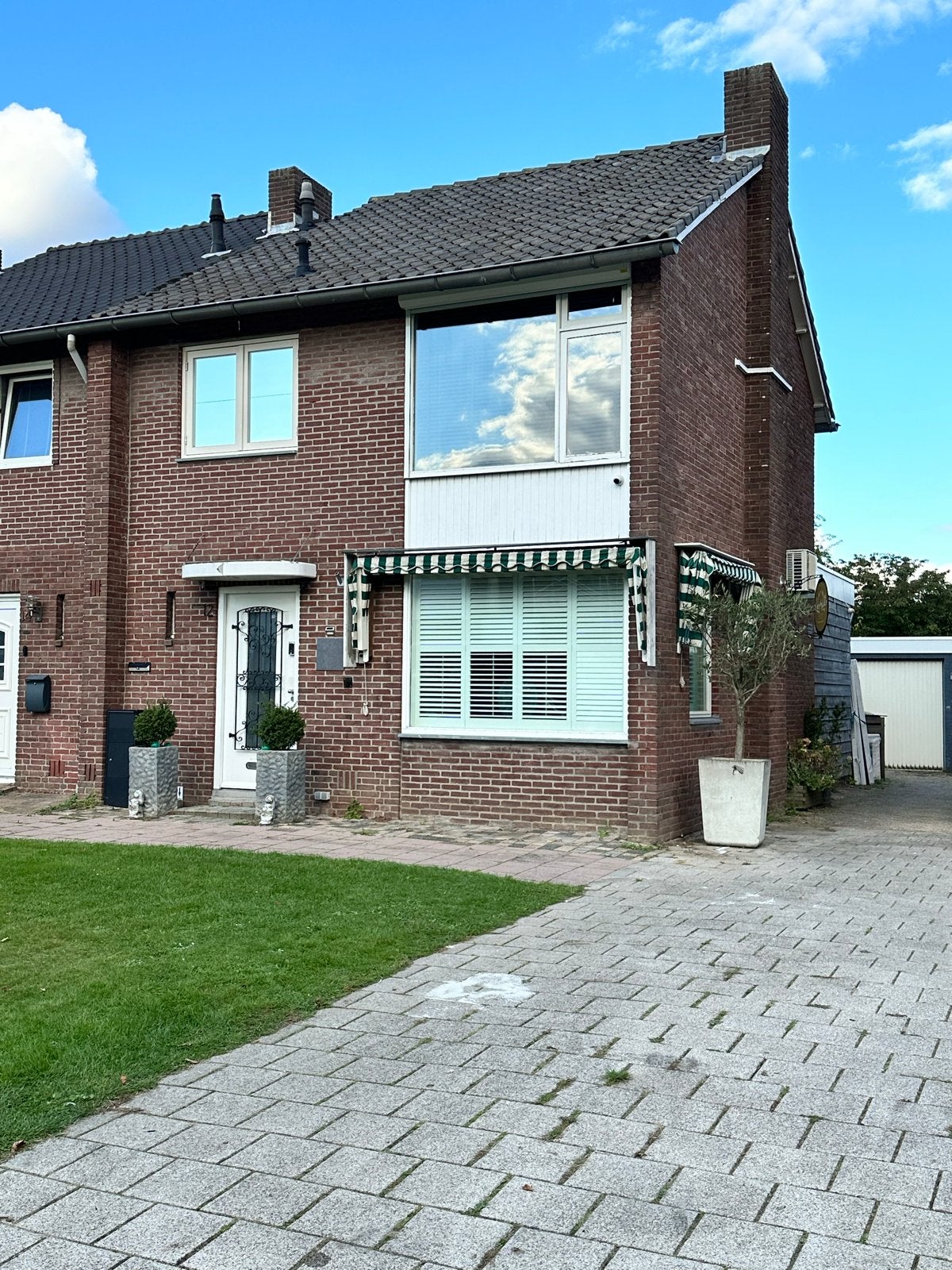 Instapklare, gemeubileerde huurwoning - direct beschikbaar, Noord-Brabant, Direct bij eigenaar, 111 m², Hoekwoning