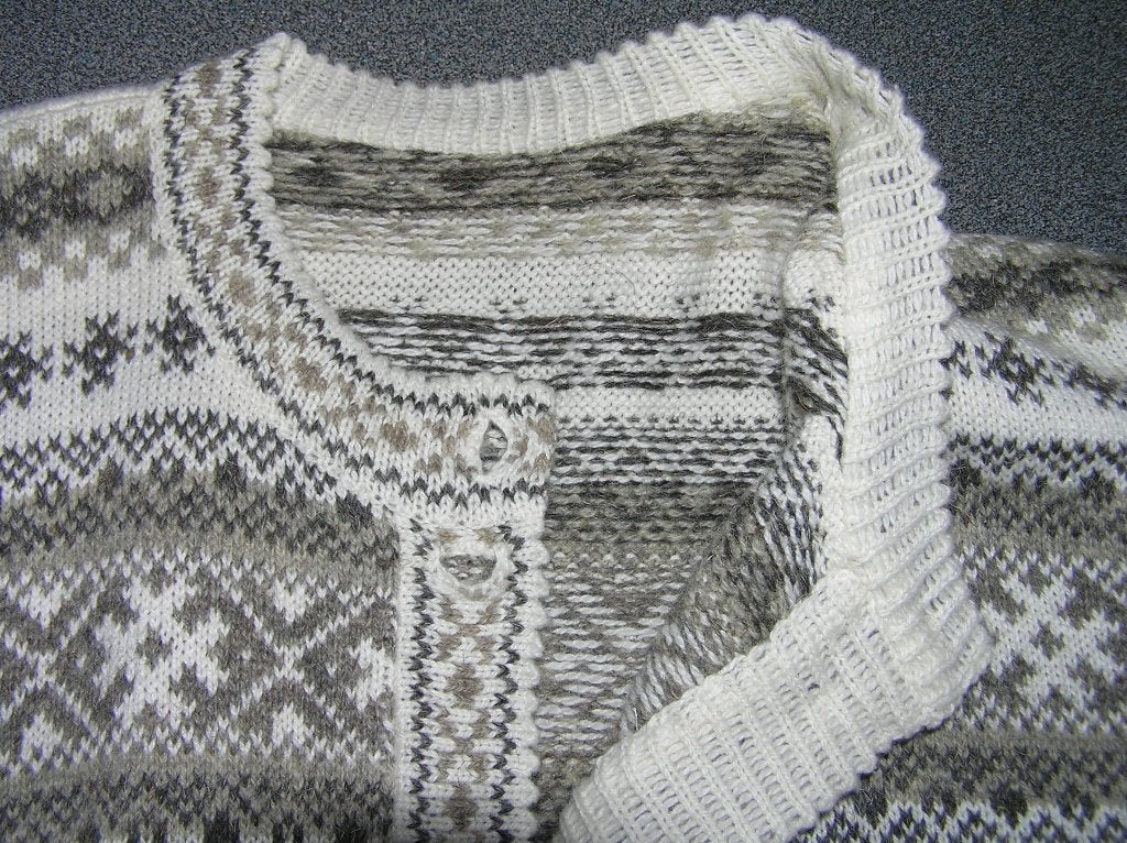 Handwerk - gebreide warme jas - maat 42/44 - nieuw, Ophalen of Verzenden, Nieuw, Maat 42/44 (L), Wit