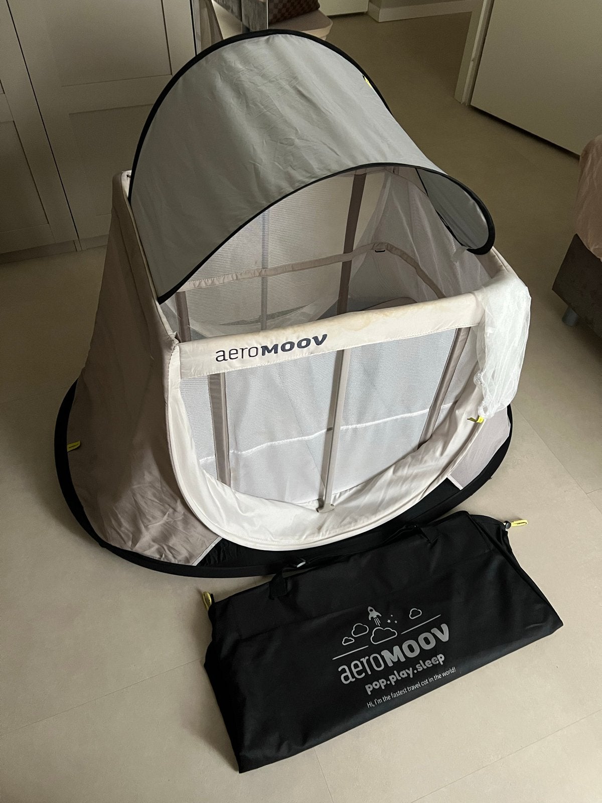 AeroMoov Pop-Up Reisbed - Gebruikt, nog erg goed!, Ophalen, Gebruikt