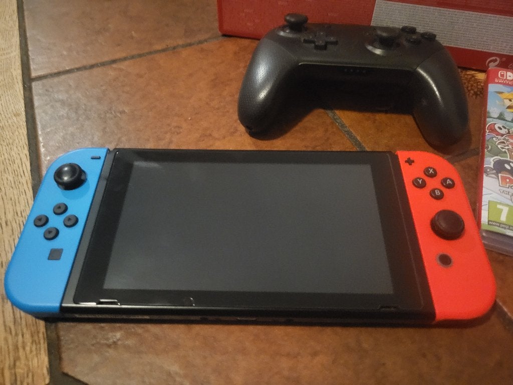 Nintendo Switch Original 2019 Update, Spelcomputers en Games, Spelcomputers | Nintendo Switch, Switch 2019 Upgrade, Met 2 controllers