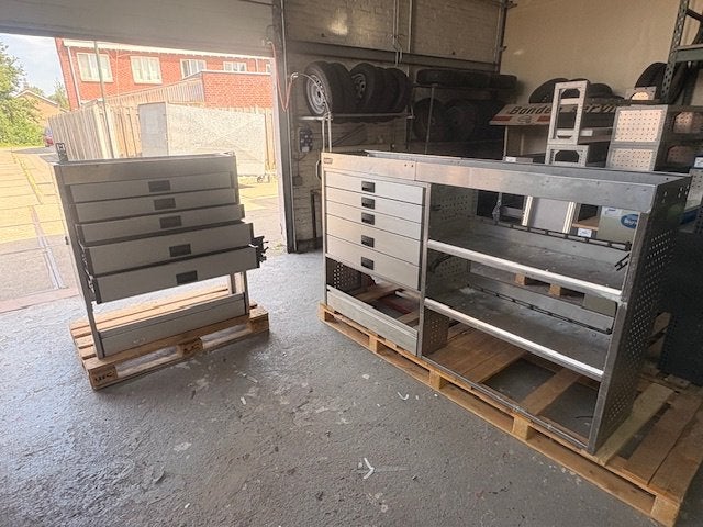 Aluca set (2582) kast1: L200 B42 H115  kast2: L120 B32 H115, Ophalen, Gebruikt, Hank, Info@laaiin.nl