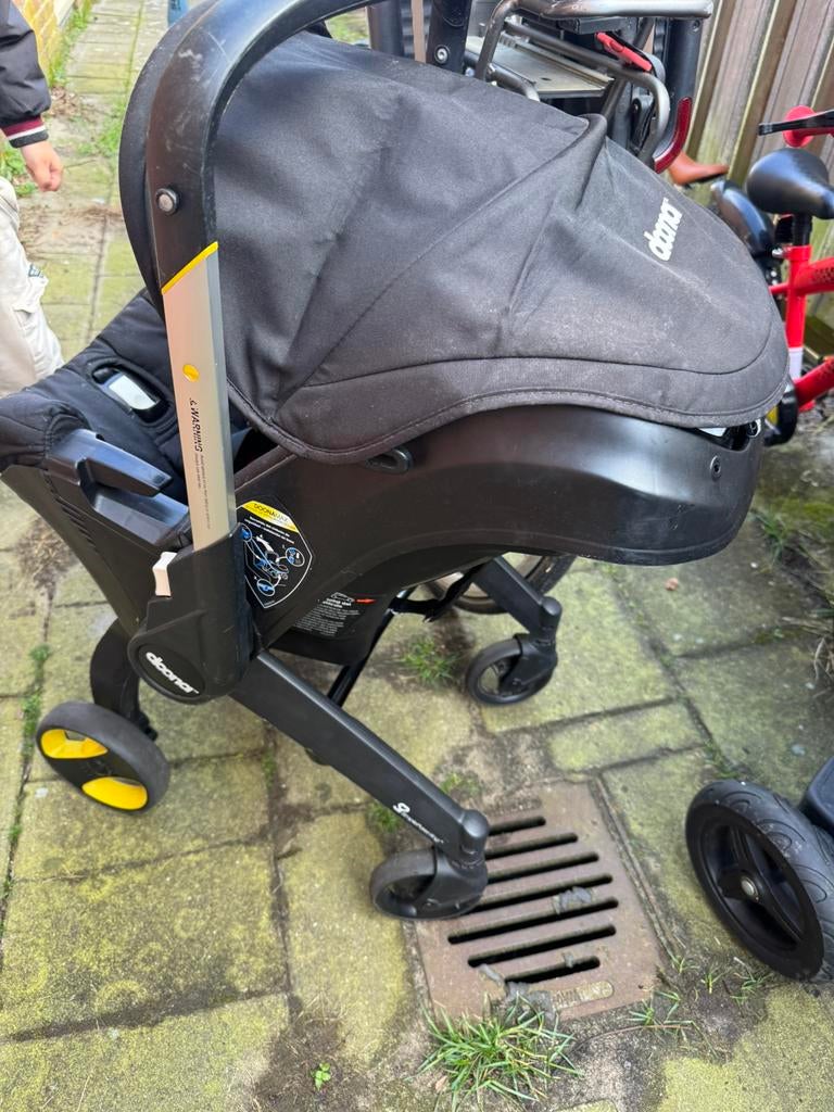 Doona kinderwagen, Ophalen of Verzenden, Zo goed als nieuw