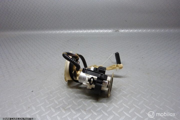 benzinepomp bmw 5 serie e39 sedan en touring, Auto-onderdelen, Gebruikt, Ophalen of Verzenden, BMW, BMW