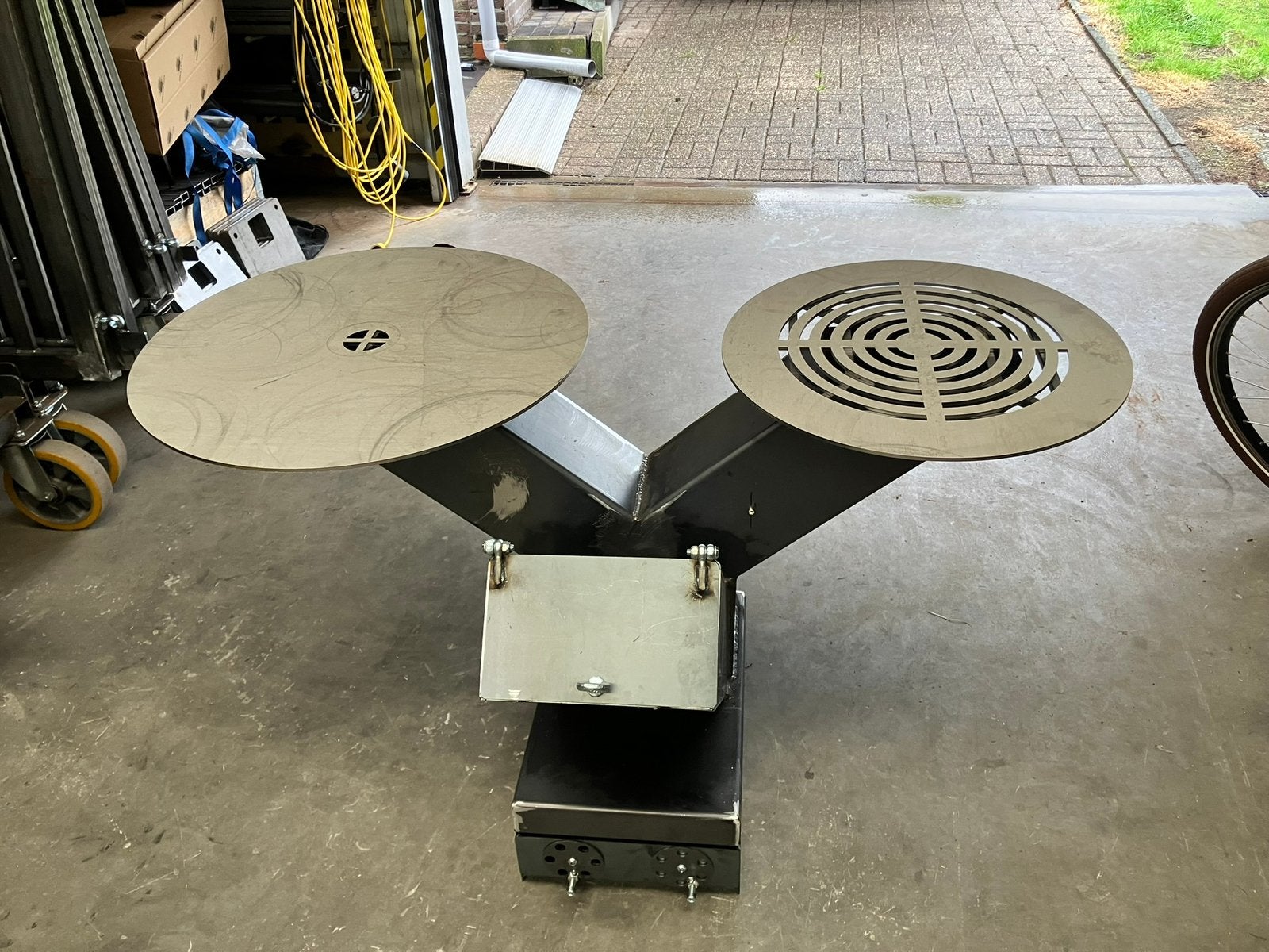 Bbq open vuur, Ophalen, Nieuw, Houtskool