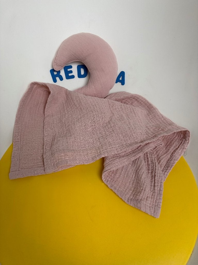 K3743 mushie doek roze met maan, Kinderen en Baby's, Ophalen of Verzenden, Zo goed als nieuw, Overige typen