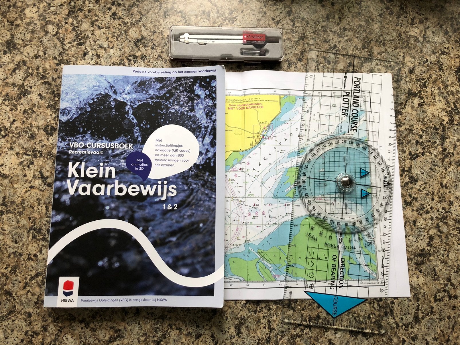 Boek en plotter vaarbewijs 1&2, Ophalen of Verzenden, Zo goed als nieuw