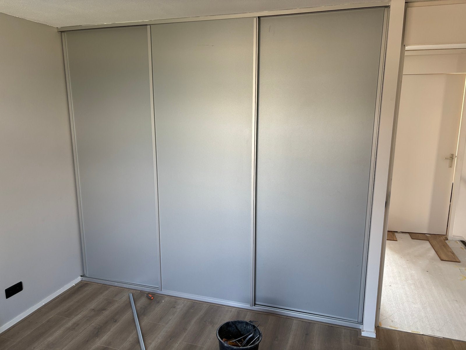 Schuifdeuren + rail systeem, Huis en Inrichting, Kasten | Kledingkasten, Ophalen, Zo goed als nieuw, 50 tot 75 cm, 200 cm of meer