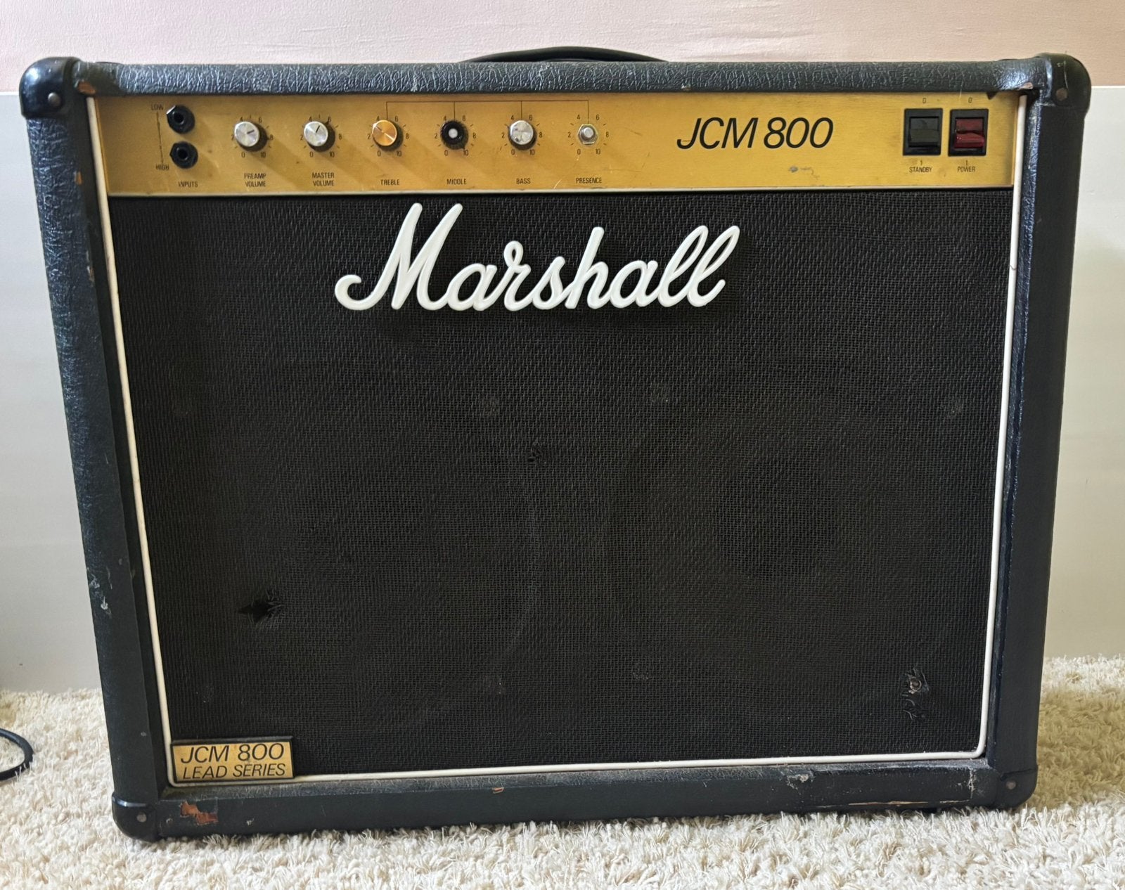 Marshall JCM 800 Lead Series Model 4104 50-Watt 2x12" Combo, Muziek en Instrumenten, Ophalen, Gebruikt, Gitaar, Minder dan 50 watt