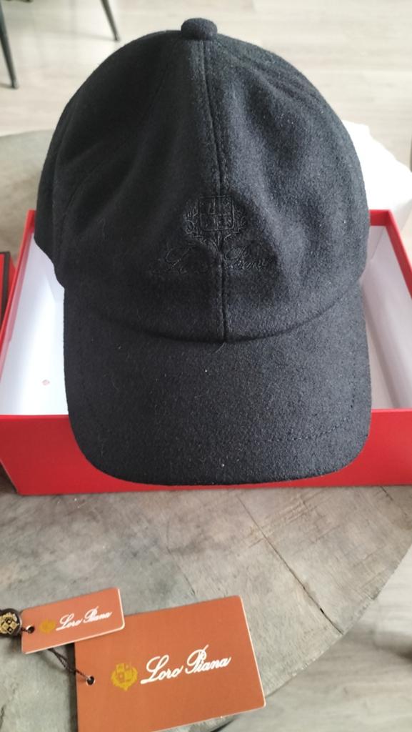 Loro piana pet Universal, Ophalen of Verzenden, Nieuw