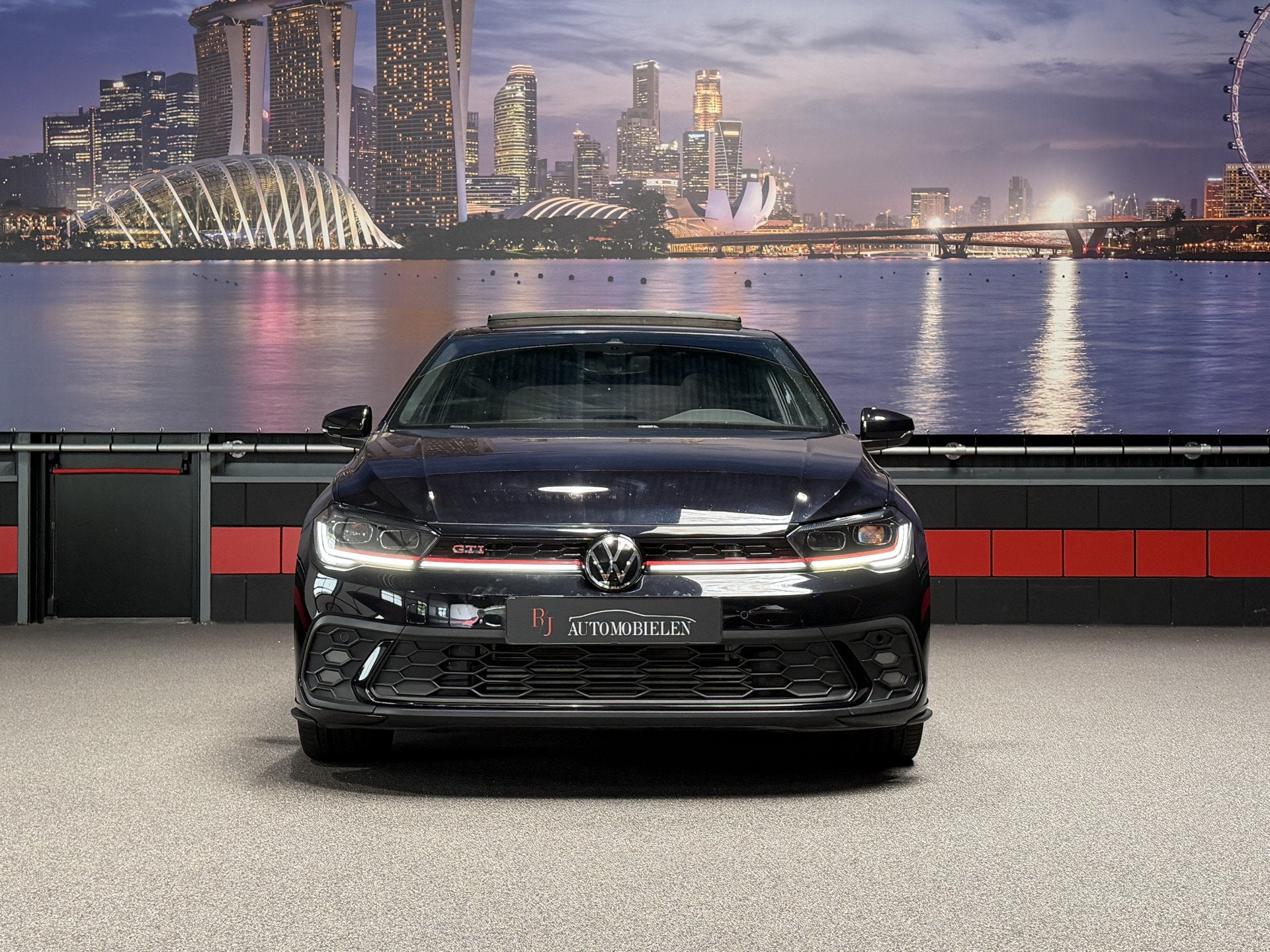 Volkswagen Polo 2.0 TSI GTI Keyless|Panorama|Camera|DCC, 15 km/l, Gebruikt, 4 cilinders, 1984 cc