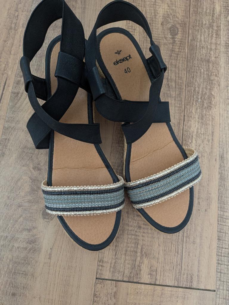Zomerschoen/ espadrilles/ sandaal Eksept maat 40, Kleding | Dames, Schoenen, Zwart, Ophalen of Verzenden, Zo goed als nieuw, Espadrilles of Moccasins