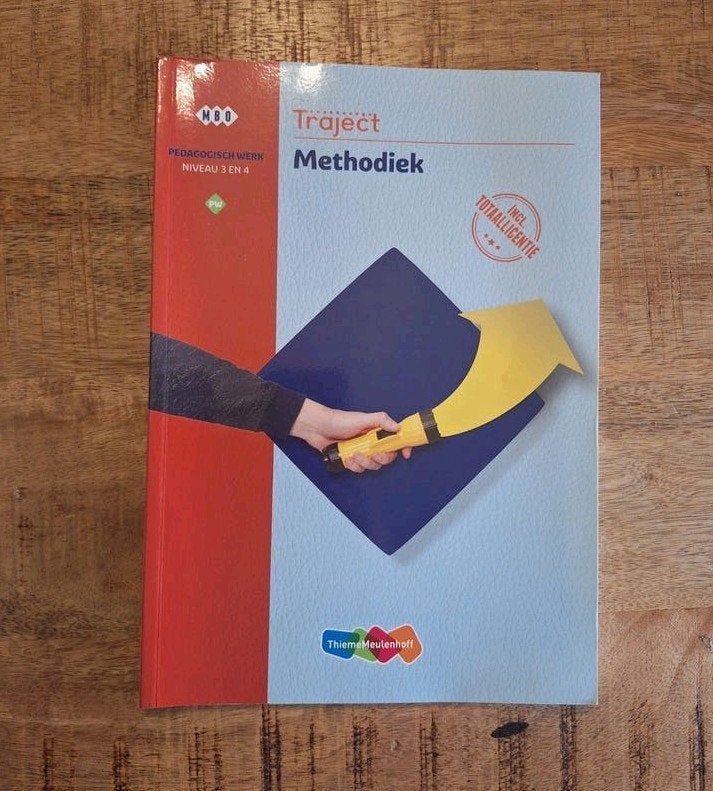 Methodiek Pedagogisch Medewerker niveau 3 en 4 Studieboek, Ophalen of Verzenden, Zo goed als nieuw, MBO