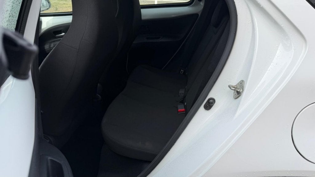 Foto 12 van Toyota Aygo X 1.0 VVT-i MT Play (bj 2024)