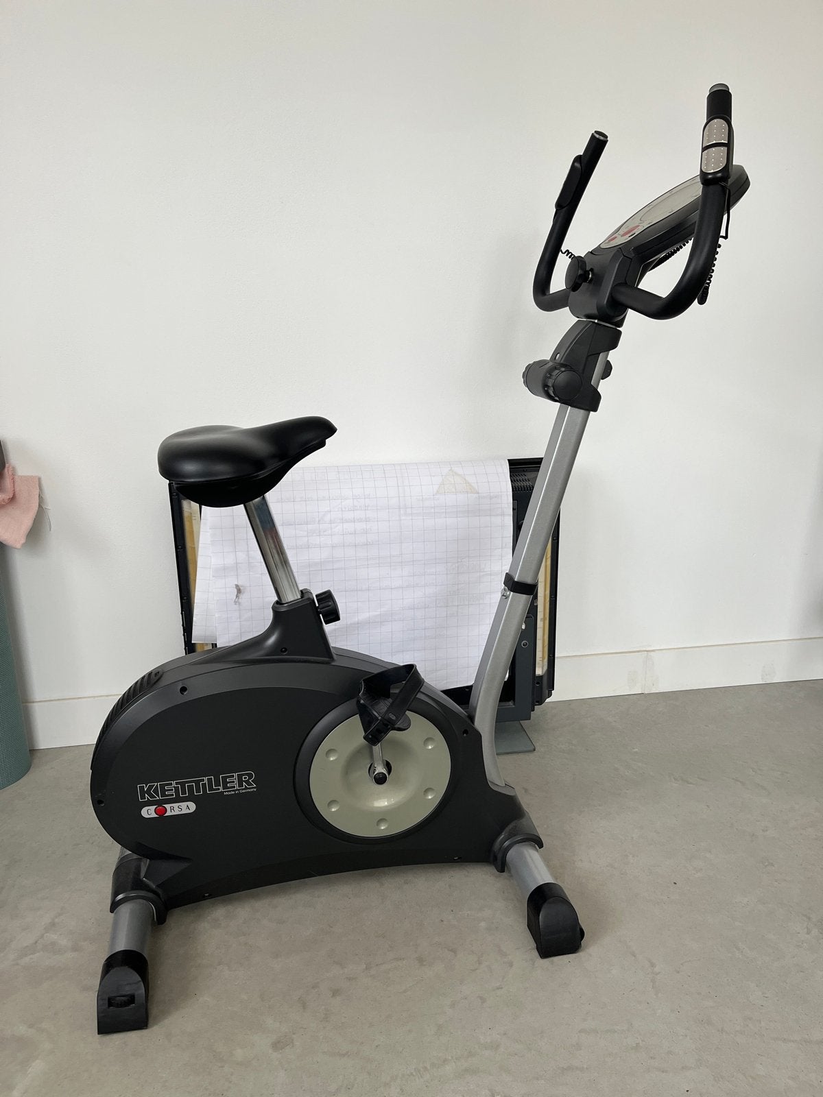 Kettler Cora Hometrainer - Zo goed als nieuw, Ophalen, Zo goed als nieuw, Metaal, Benen