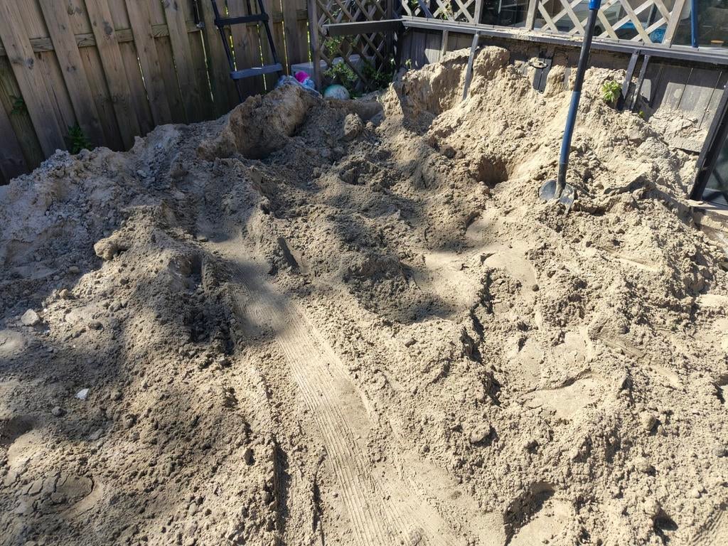 Gratis zand af te halen in Almere Parkwijk, Tuin en Terras, Ophalen, Gebruikt, Ophoogzand
