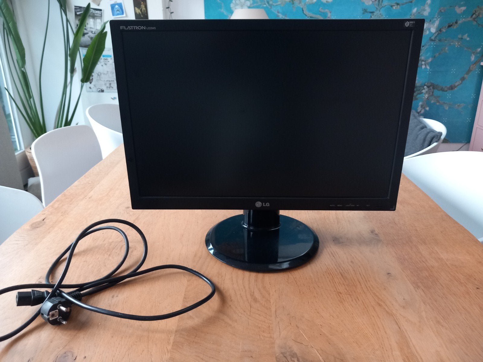 LG Flatron L222WS Monitor, Ophalen, VGA, LG, 60 Hz of minder