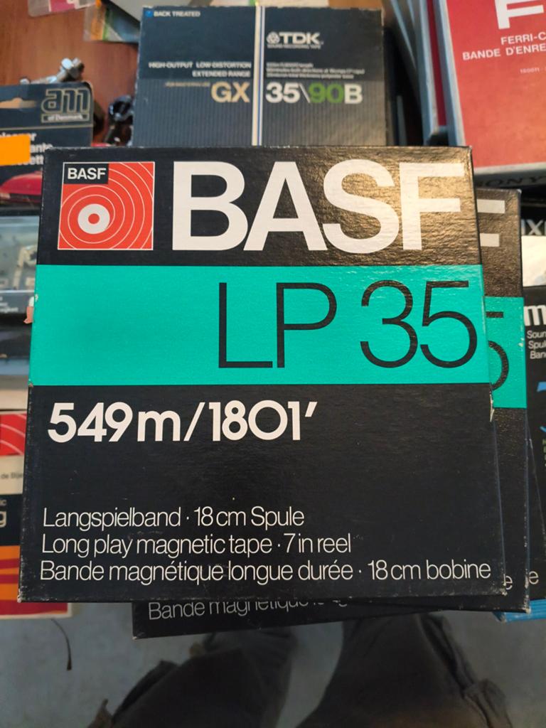 Diverse langspeelbanden en lege spoelen (42 stuks), Ophalen