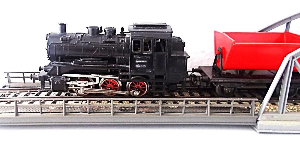 Märklin Stoomlocomotief met kolenwagon en brug, Wisselstroom, Ophalen of Verzenden, Analoog, Märklin