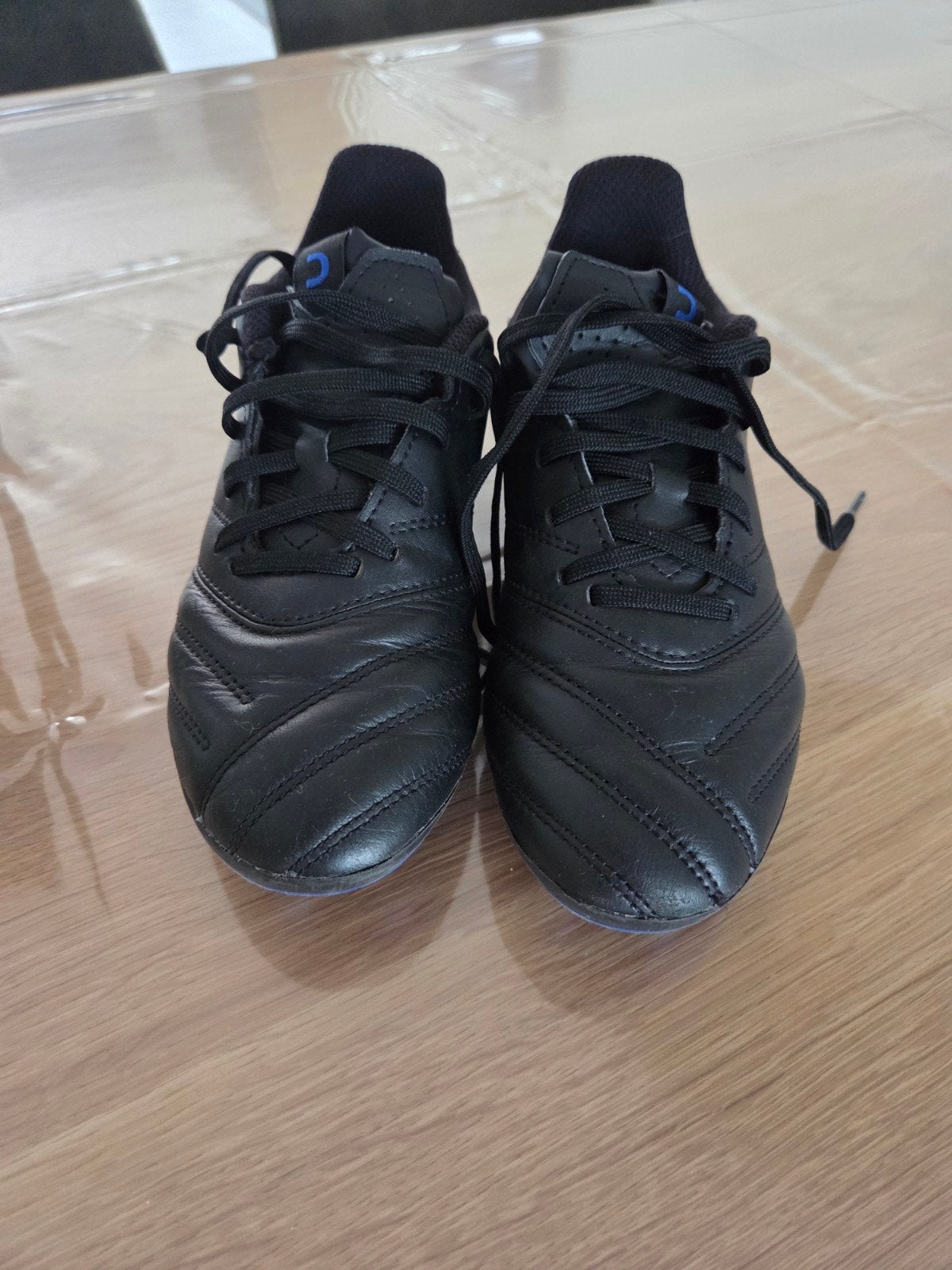 Kipsta voetbal schoenen maat 32, Maat XS of kleiner, Ophalen of Verzenden, Zo goed als nieuw, Schoenen