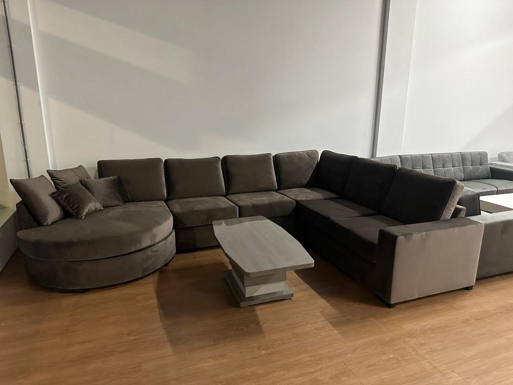 magazijn uitverkoop van bankstellen, hoekbanken, slaapbanken, Huis en Inrichting, Ophalen, Nieuw, Vierpersoons of meer