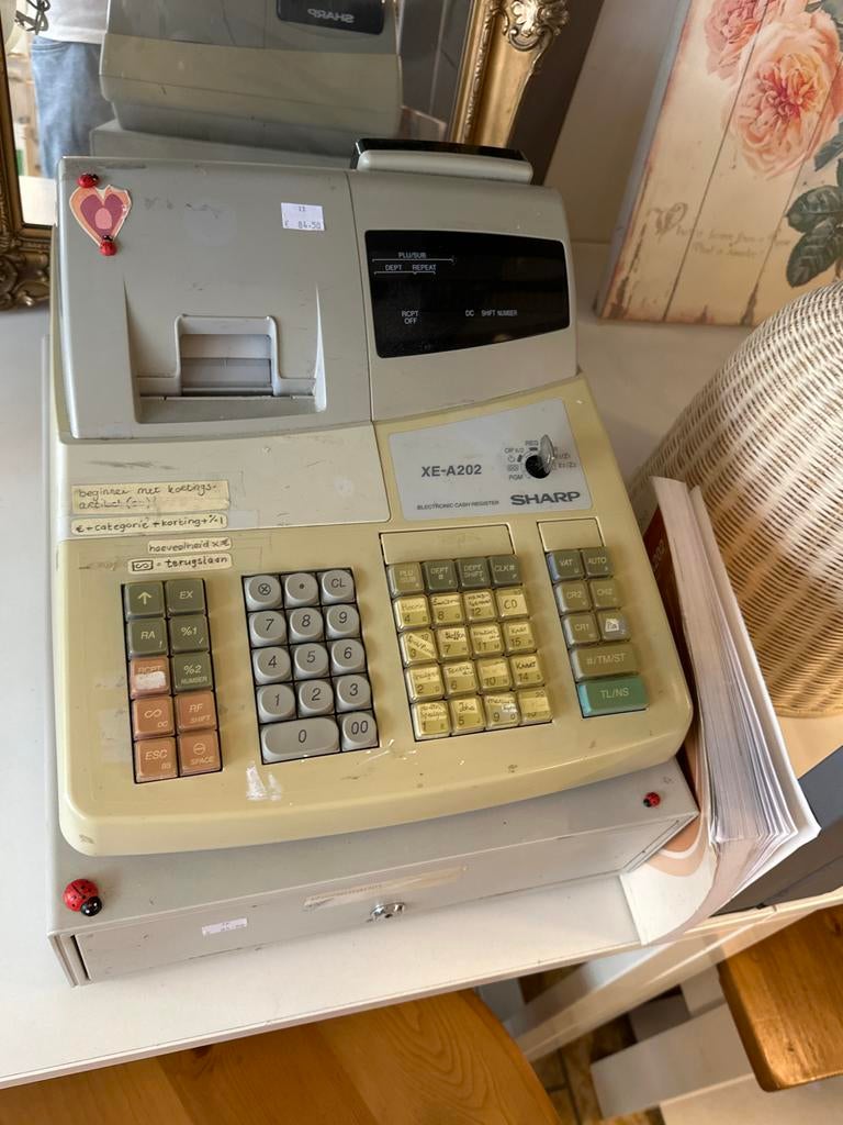 Sharp XE-A202 Elektronische Kassa met Handleiding, Ophalen