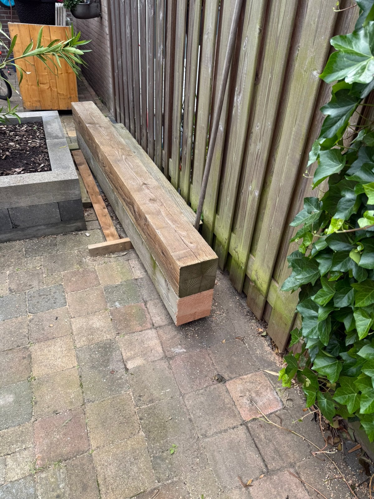Palen douglas 20x20 cm, Tuin en Terras, Palen, Balken en Planken, Ophalen, Zo goed als nieuw, 250 cm of meer, Balken