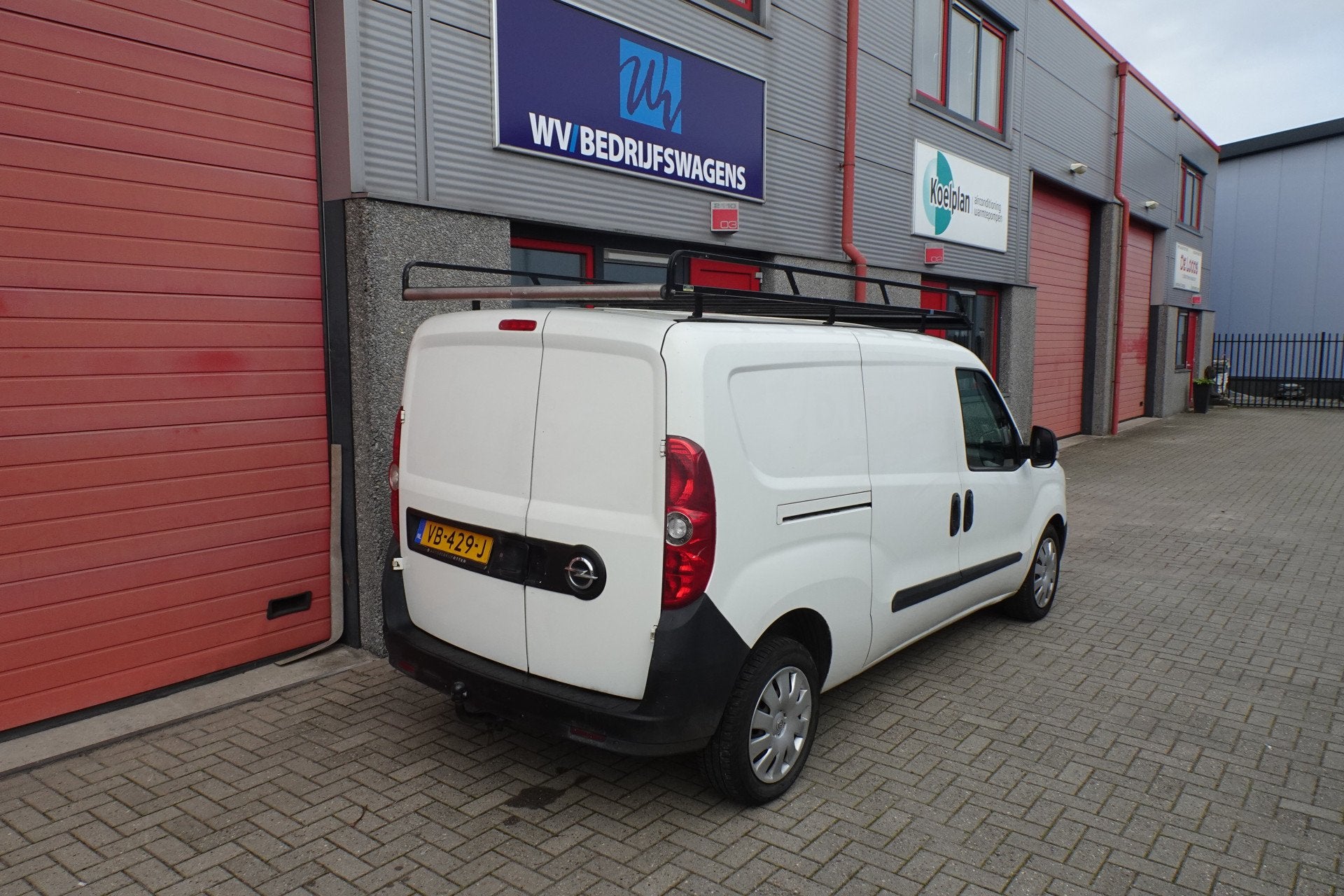 Opel Combo 1.3 CDTi L2H1 ecoFLEX maxi airco (bj 2013), Auto's, Stof, Gebruikt, Zwart, 4 cilinders