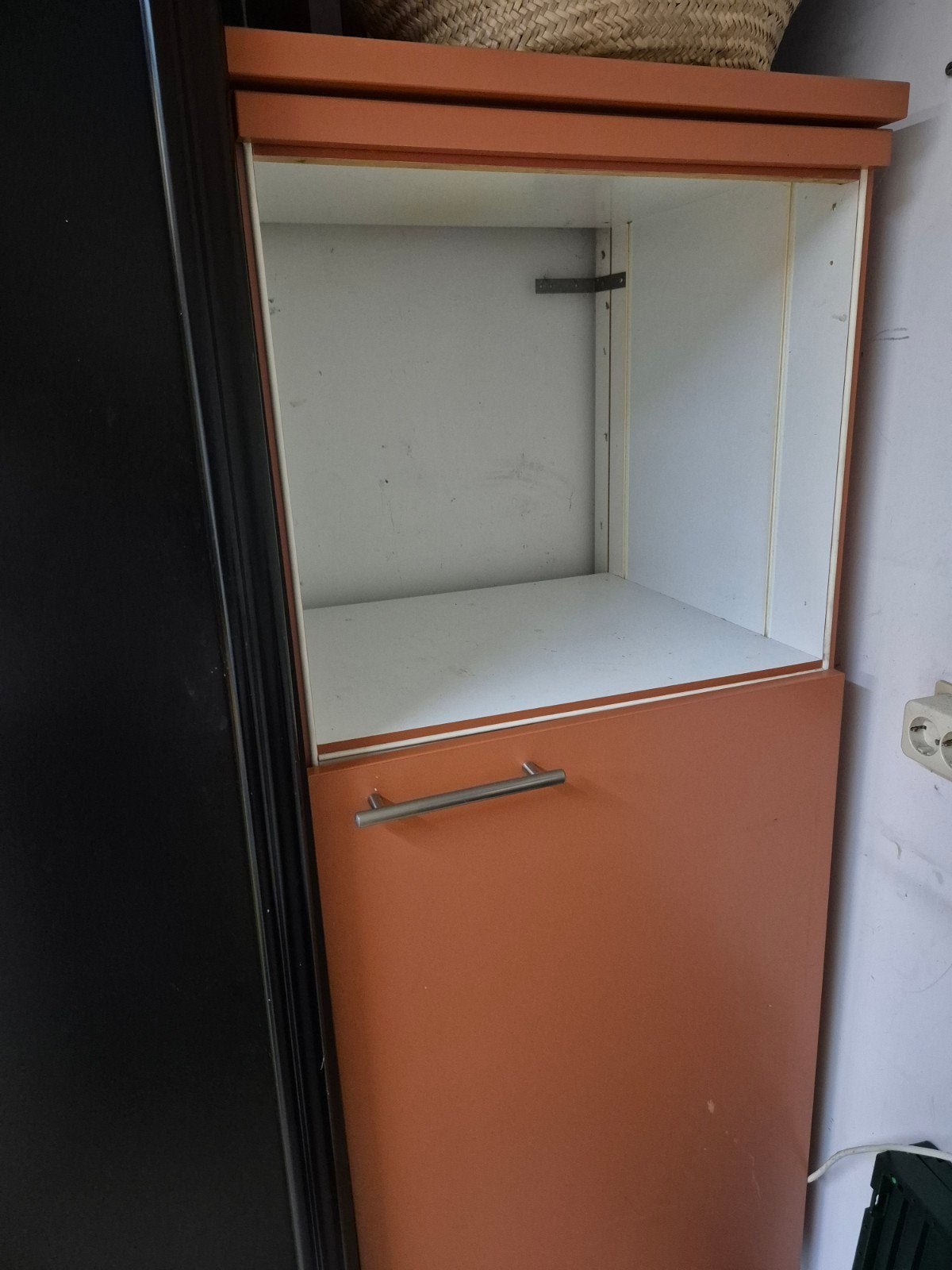 ATAG inbouwkoelkast met kast gratis af te halen in Rosmalen, Huis en Inrichting, Ophalen, Gebruikt, 50 tot 100 cm, 150 tot 200 cm