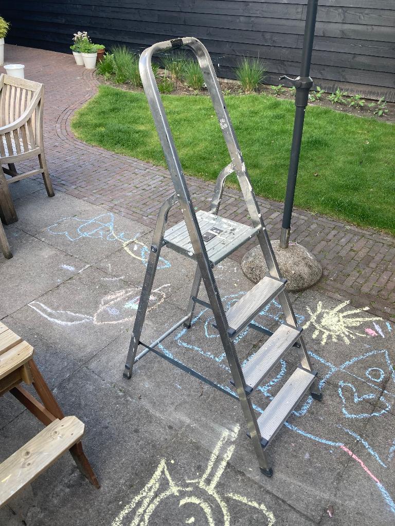 Klus trap ladder, Doe-het-zelf en Verbouw, Ladders en Trappen, Ophalen, Gebruikt, Trap, Minder dan 2 meter