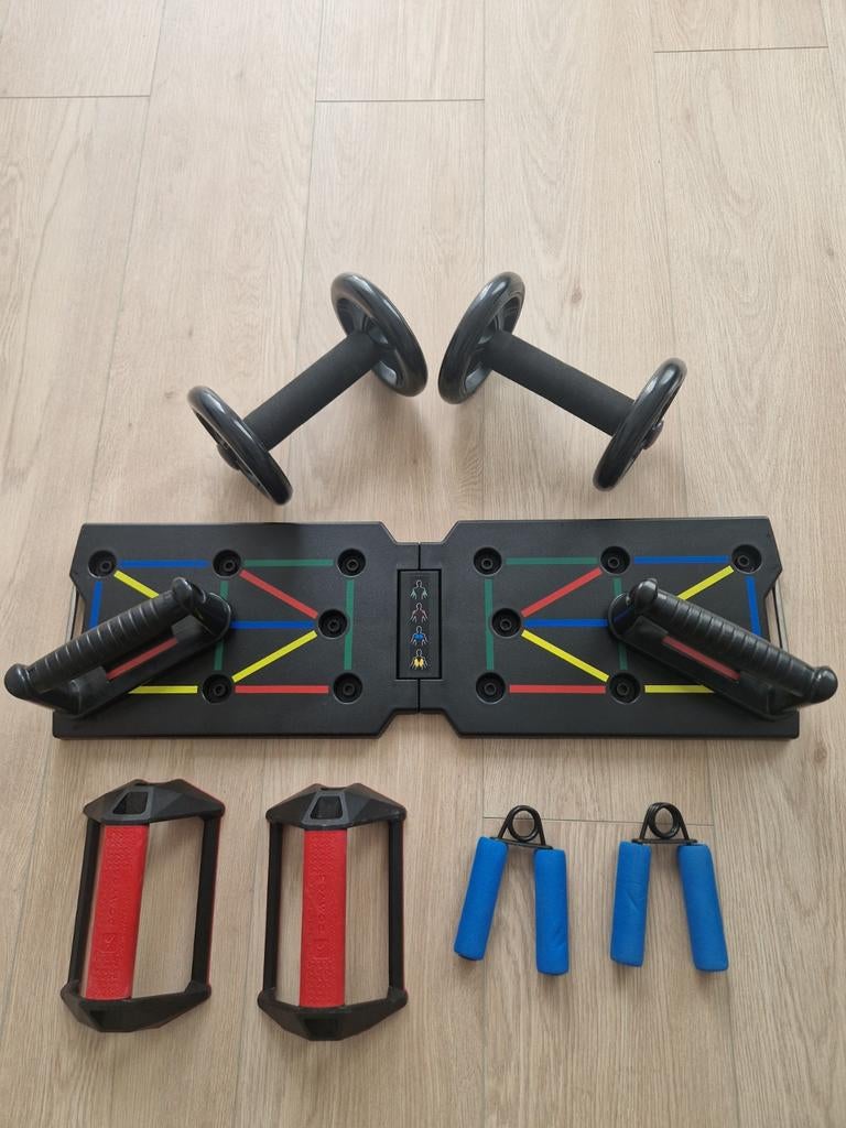 Nieuwe Push-up bord met diverse fitness items, Ophalen of Verzenden, Nieuw, Buik, Push-up steun